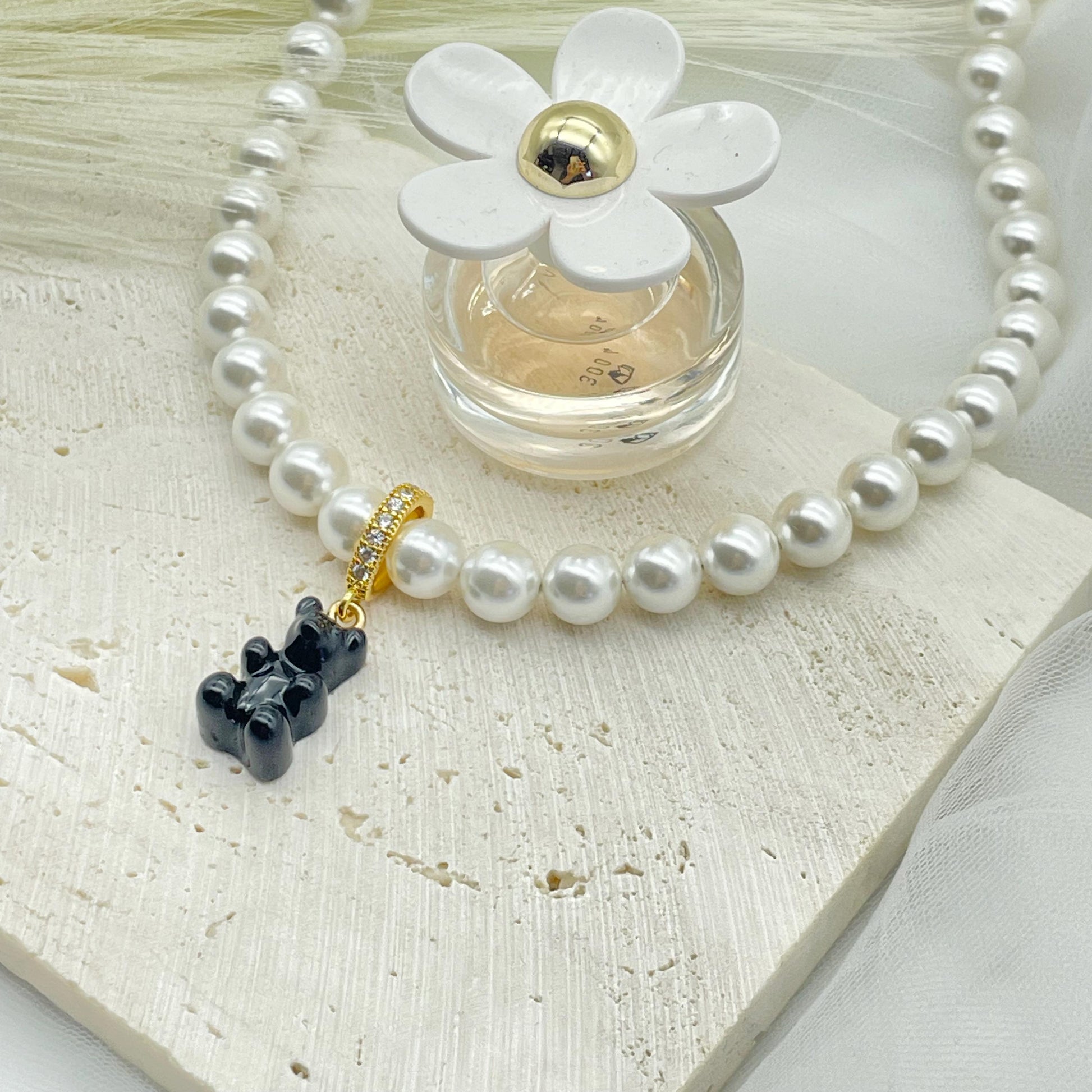 Swarovski Pearl Necklace, Gummy Bear Pendant Necklace BE-205